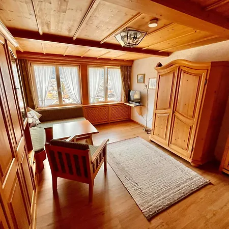 Haus Hoehenheim * Mittenwald